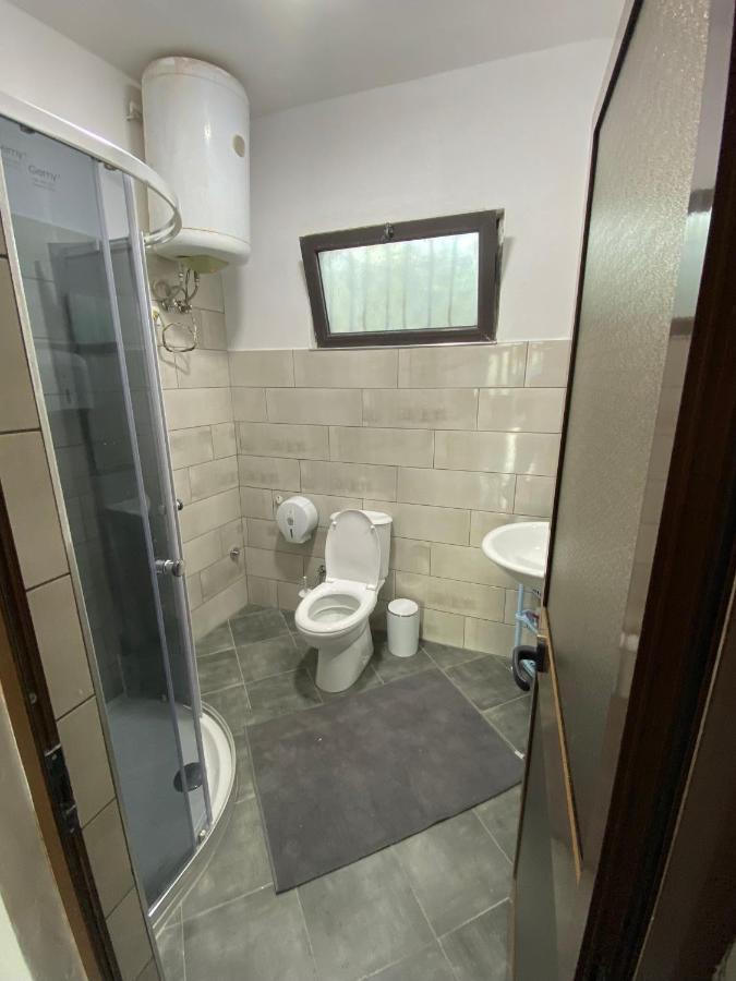 Rupa Guest House Camping Shkoder Exterior photo