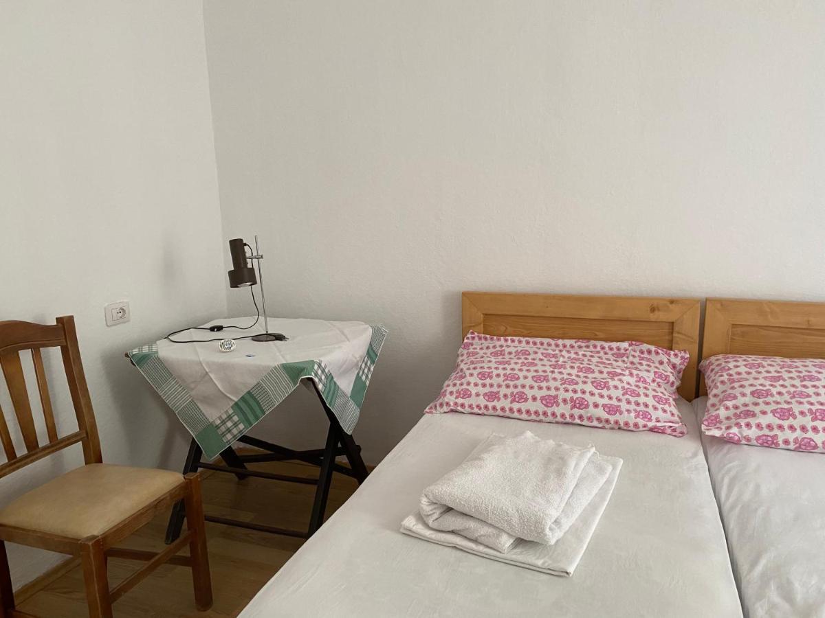 Rupa Guest House Camping Shkoder Exterior photo