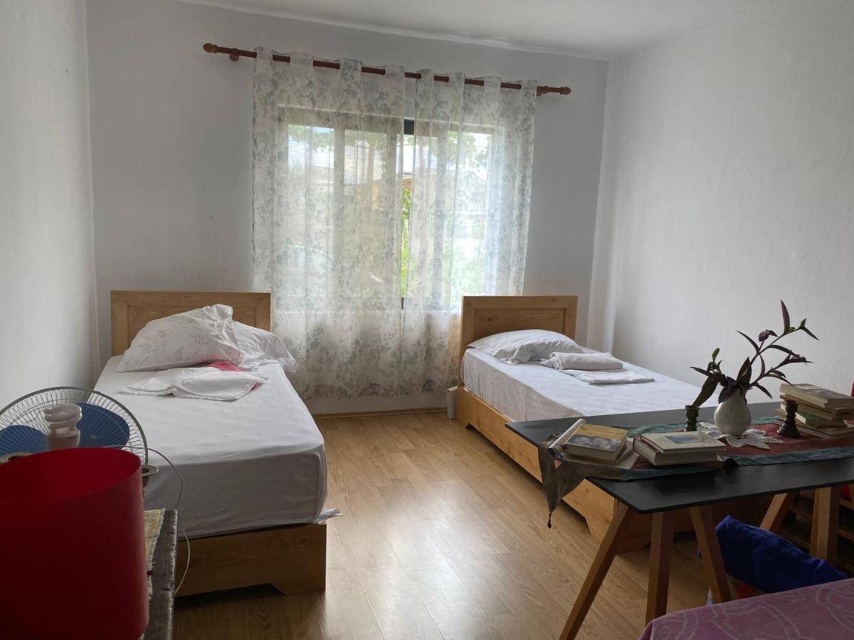 Rupa Guest House Camping Shkoder Exterior photo